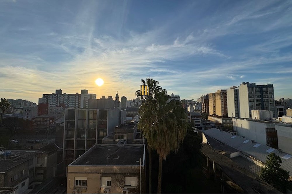 Apartamento 2 dormitórios no bairro Cidade Baixa