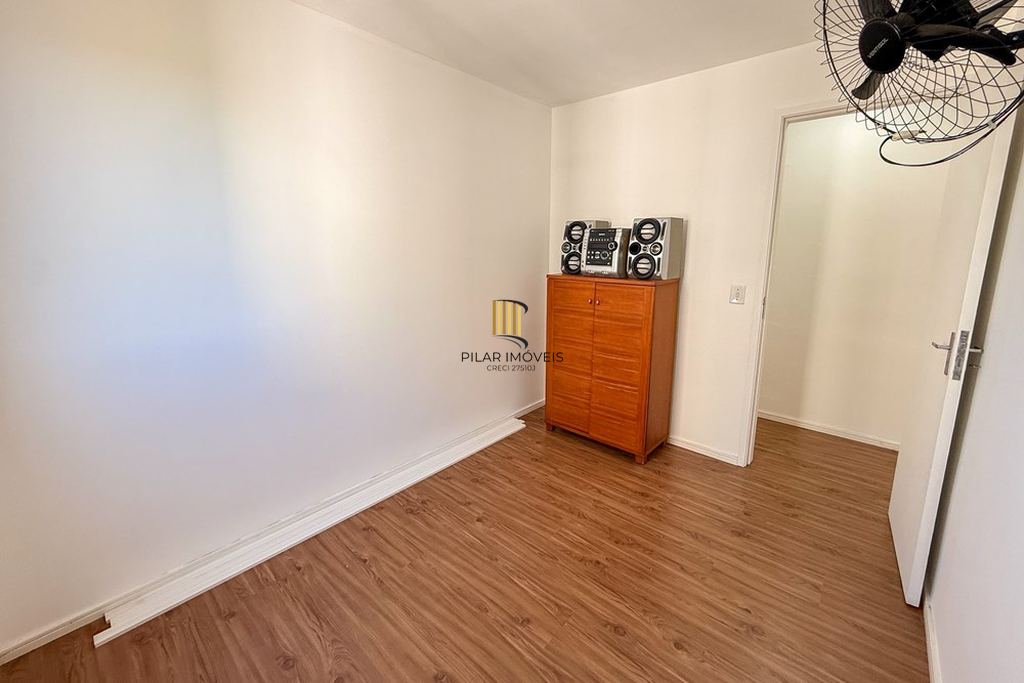 Apartamento 2 dormitórios no bairro Igara