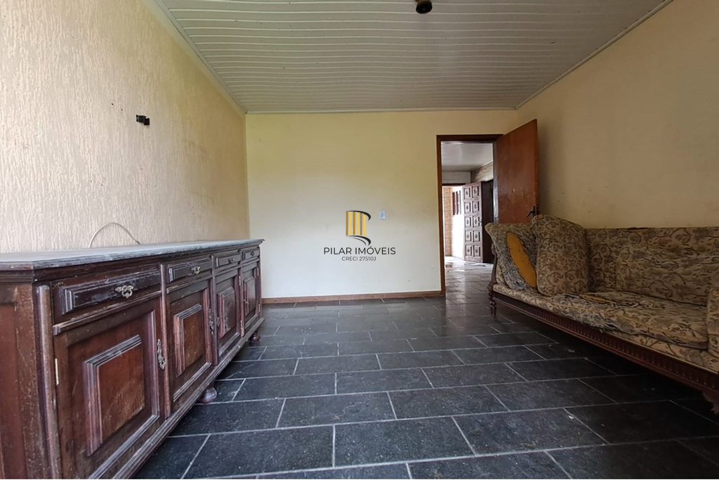 Casa 5 dormitórios no bairro Aparecida