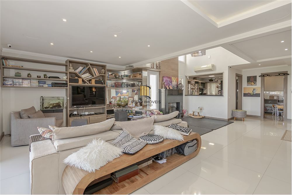 Casa 4 dormitórios no bairro Vila Assunção - Pilar Imóveis