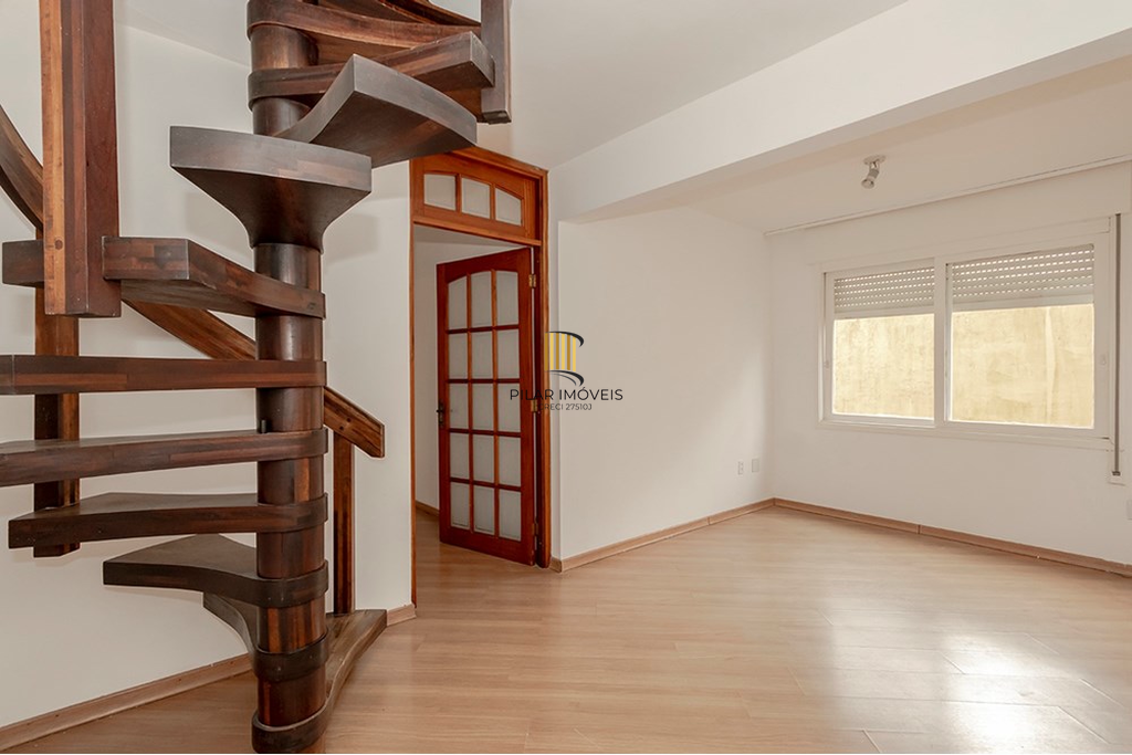 Cobertura 3 dormitórios no bairro Mont Serrat