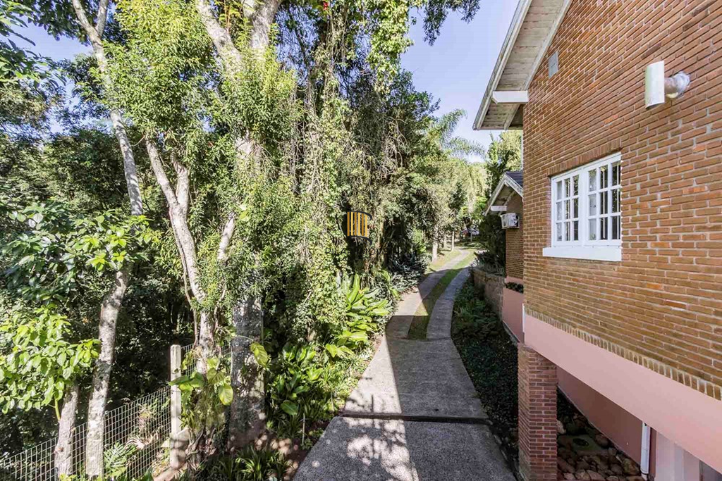 Casa 4 dormitórios no bairro Belém Novo