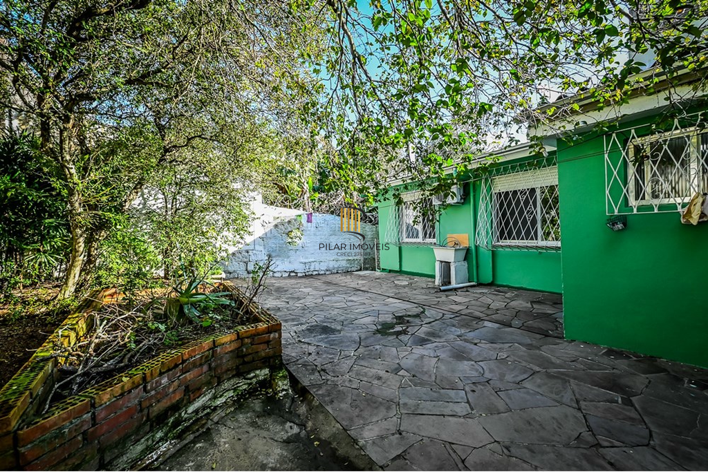 Casa de Condomínio 4 dormitórios no bairro Santa Tereza