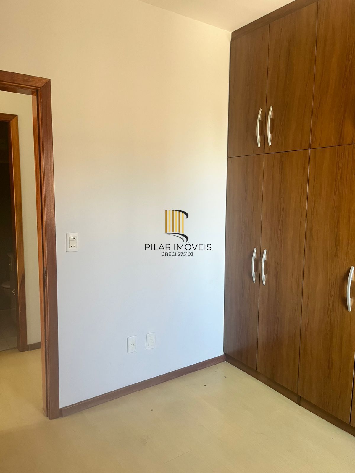 Apto 03 dorm com suíte, leste/norte, 02 box, vista definitiva, no Passo da Areia