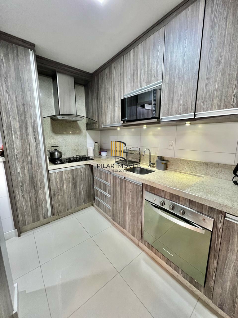 Apartamento 2 dormitórios no bairro Centro