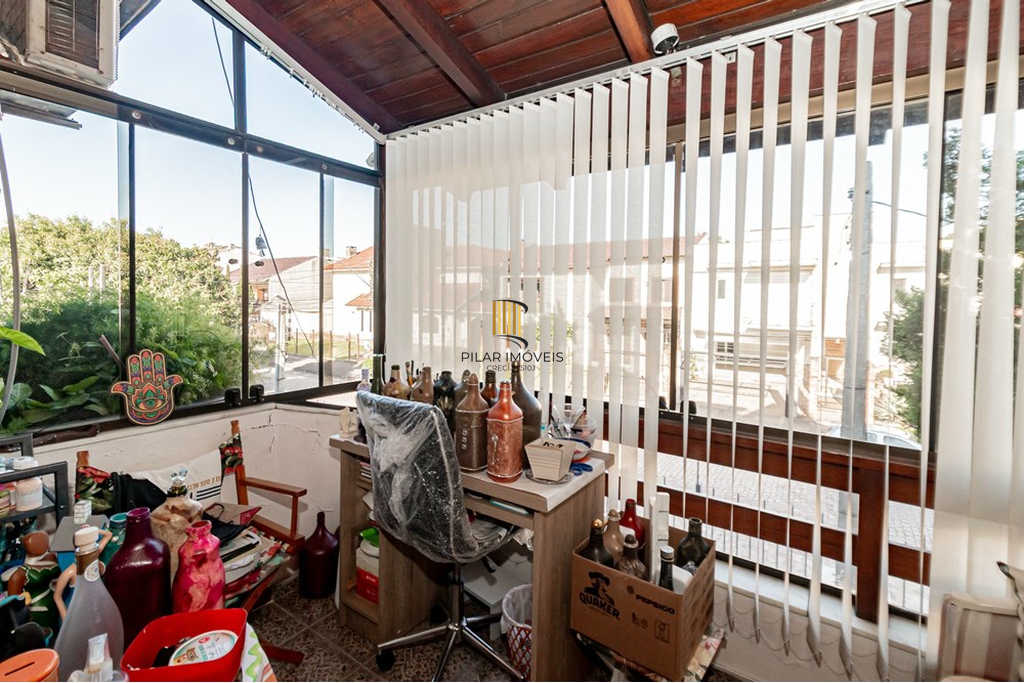 Casa 4 dormitórios no bairro Jardim Planalto