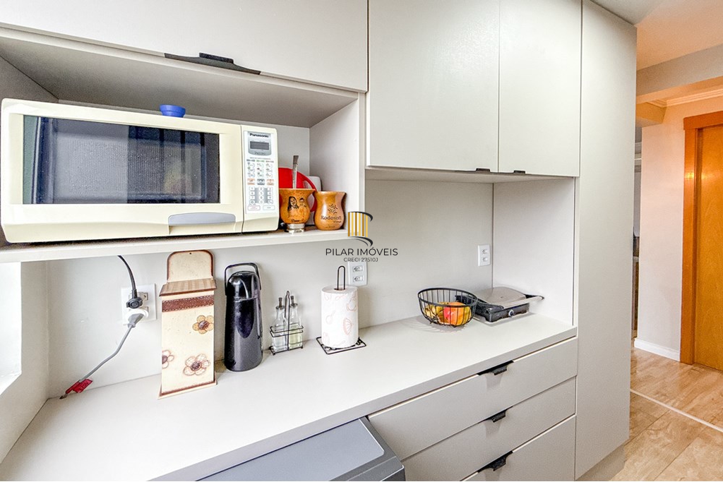 Apartamento 2 dormitórios no bairro Lomba da Palmeira