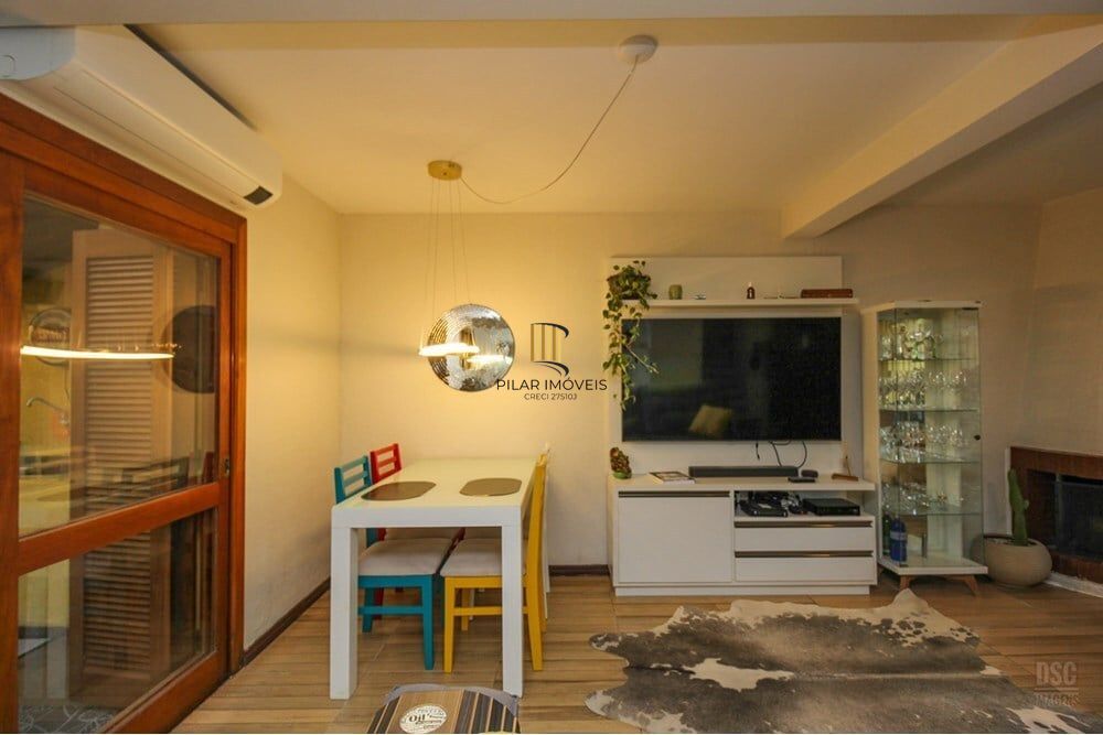 Casa 3 dormitórios no bairro Espírito Santo