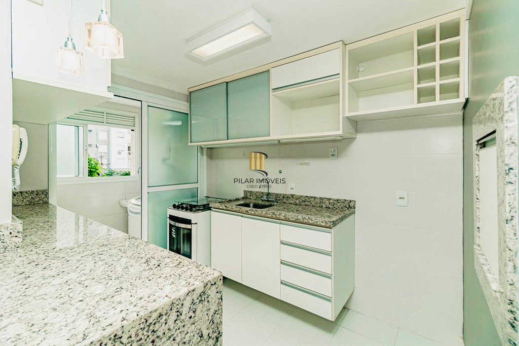 Apartamento 2 dormitórios no bairro Passo da Areia