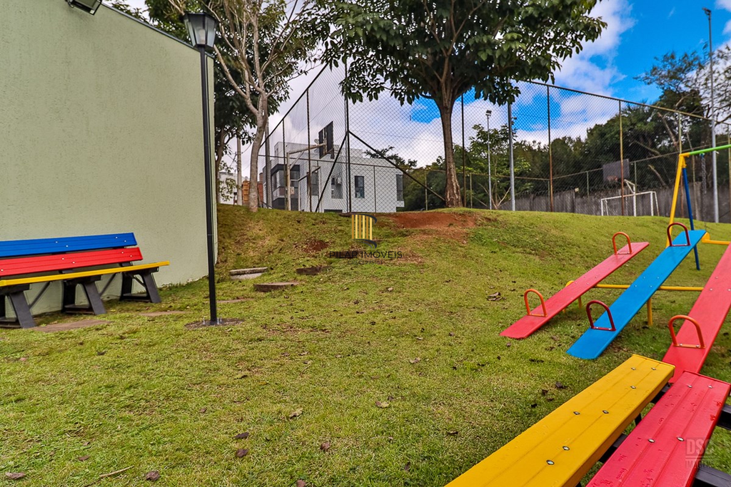 Casa de Condomínio 3 dormitórios no bairro Morro Santana