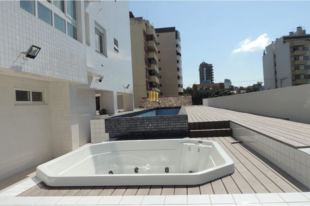 Apartamento 3 dormitórios no bairro Centro