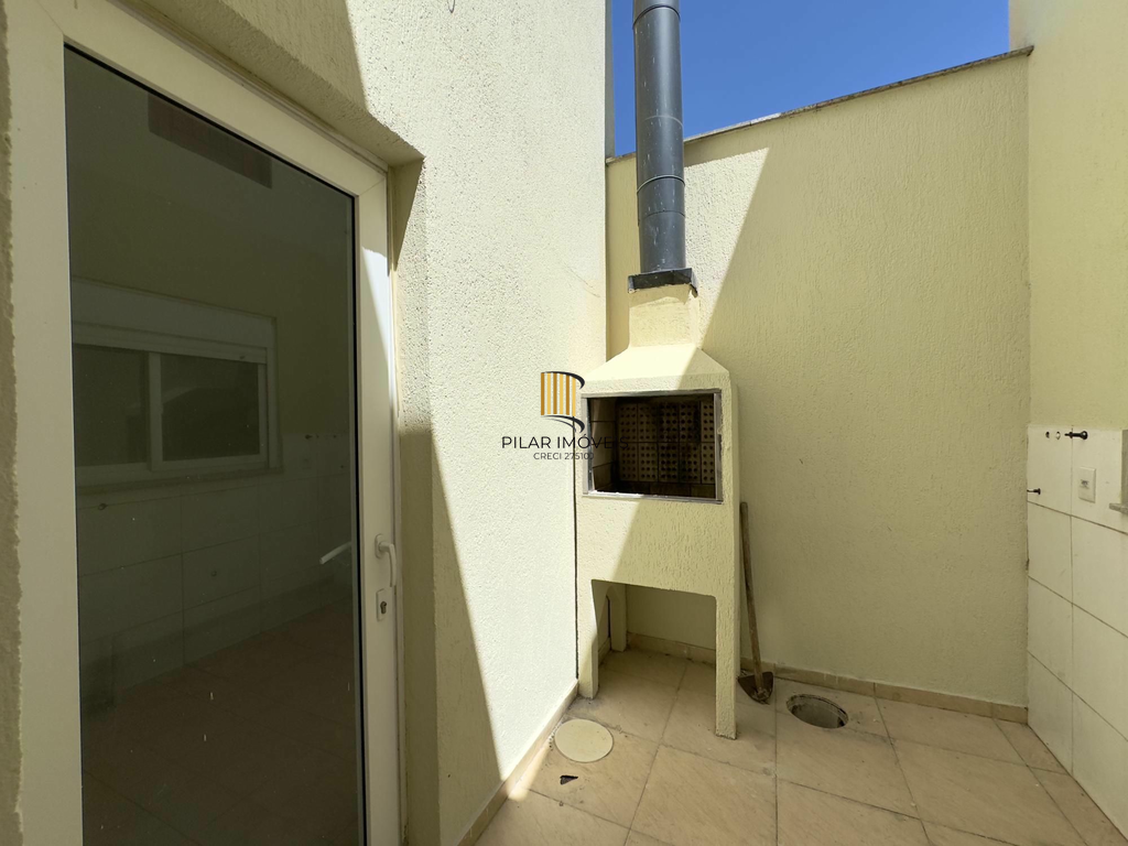 Casa de Condomínio 2 dormitórios no bairro Olaria