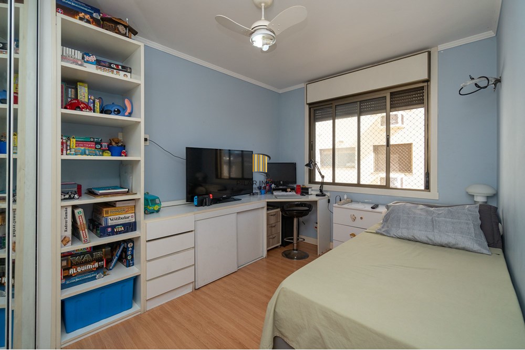 Apartamento 3 dormitórios no bairro Menino Deus