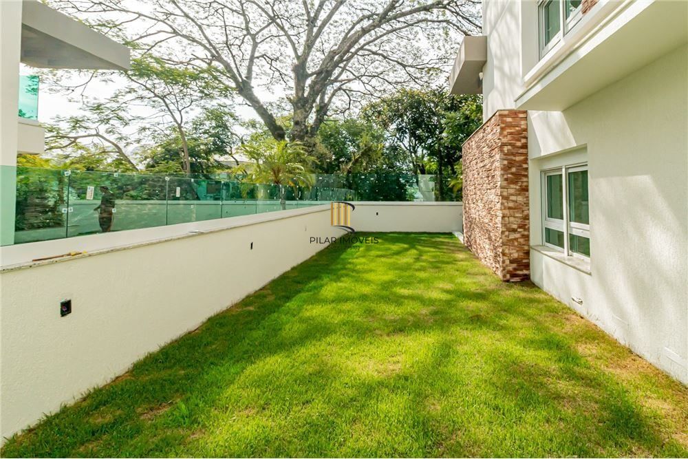 Apartamento 3 dormitórios no bairro Menino Deus