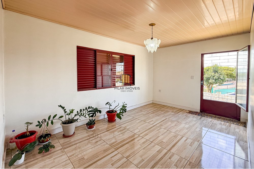 Casa 4 dormitórios no bairro Capão da Cruz