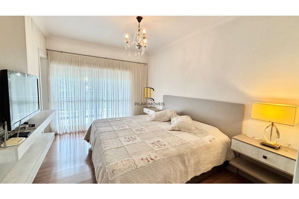 Casa 3 dormitórios no bairro Moinhos de Vento