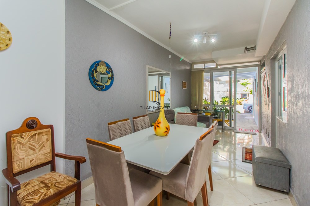 Casa de Condomínio 3 dormitórios no bairro Marechal Rondon