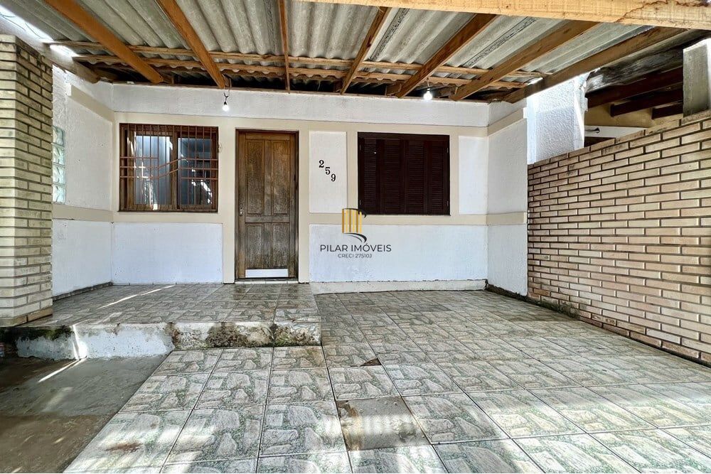 Casa 2 dormitórios no bairro São José