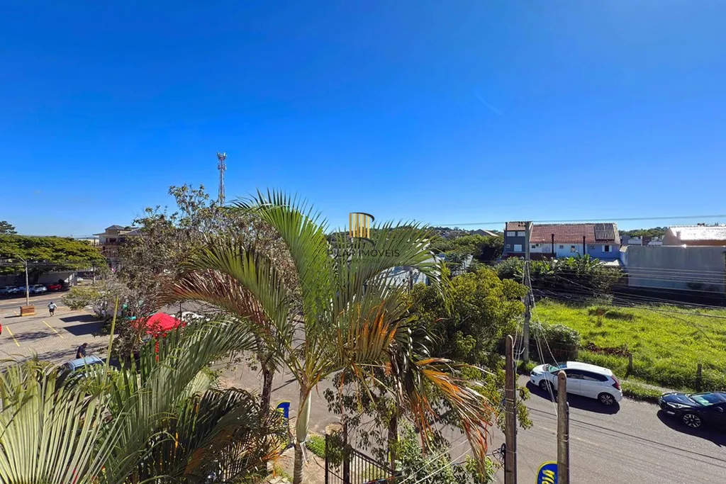 Casa 3 dormitórios no bairro Guarujá