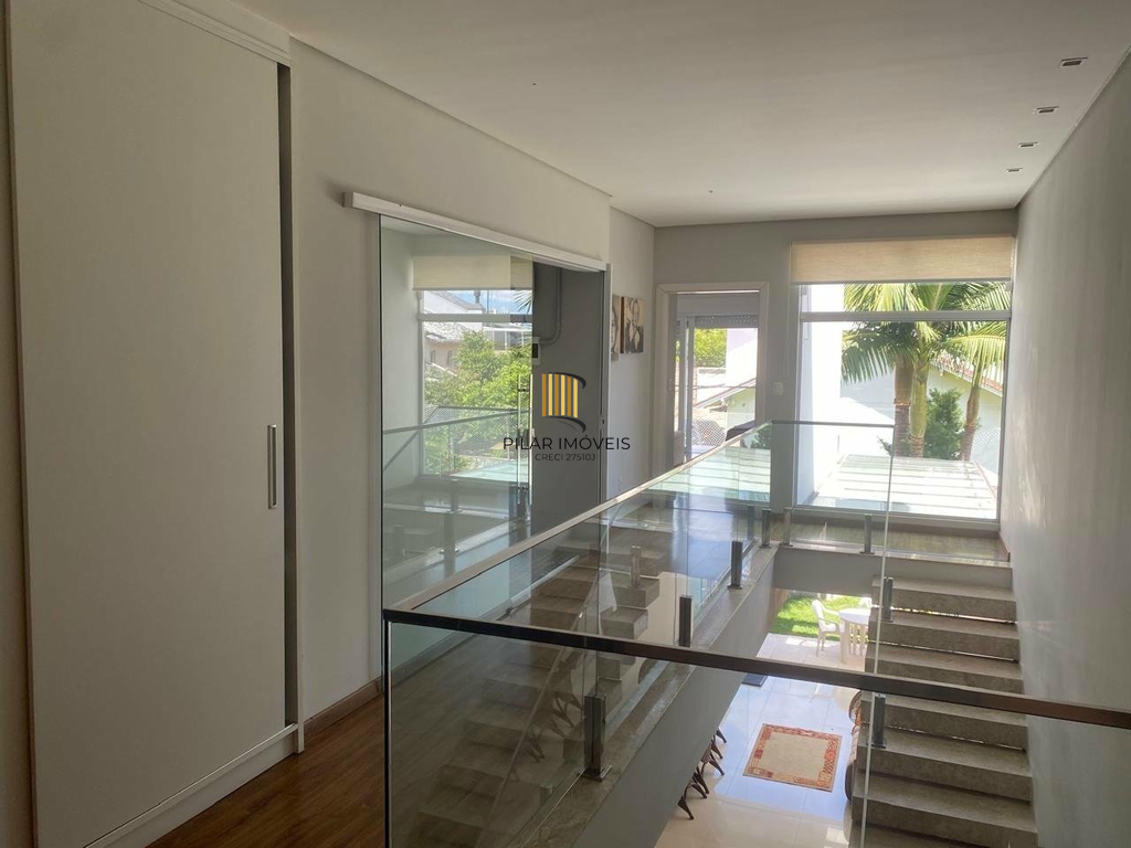 Casa de Condomínio 3 dormitórios no bairro Passo das Pedras