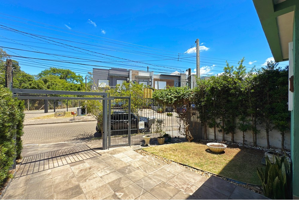 Casa 1 dormitório no bairro Hípica