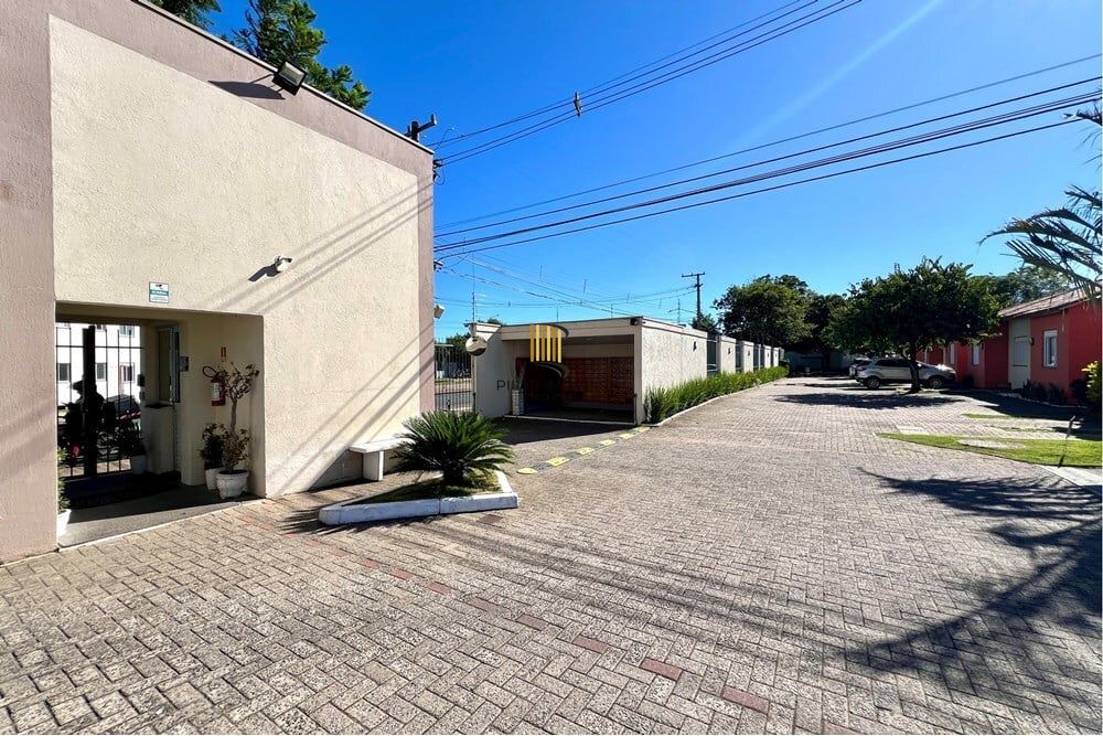 Casa de Condomínio 2 dormitórios no bairro Olaria