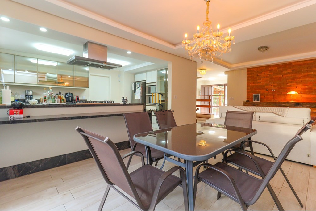 Casa 3 dormitórios no bairro Jardim Itu