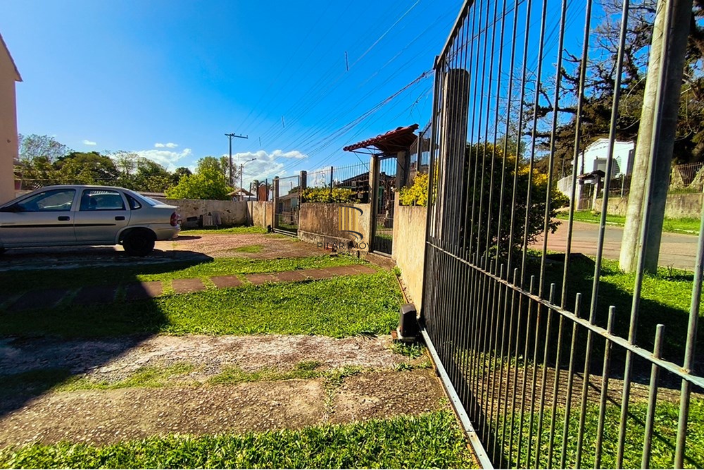 Casa 2 dormitórios no bairro Viamópolis