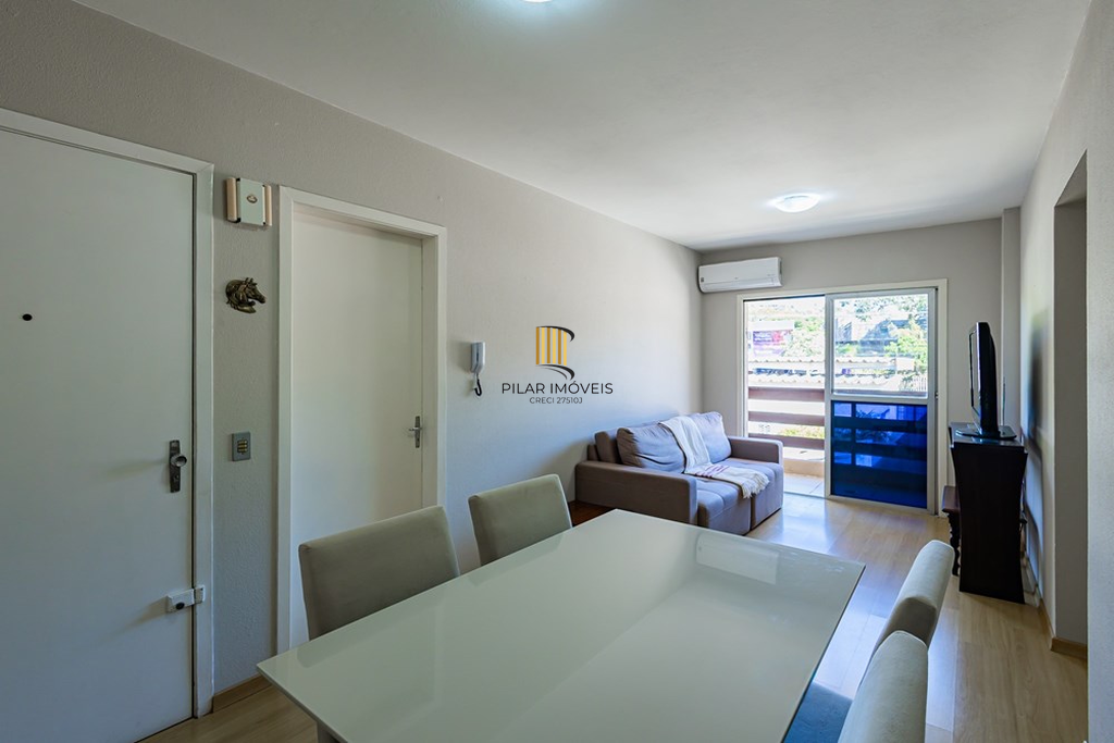 Apartamento 2 dormitórios no bairro Glória