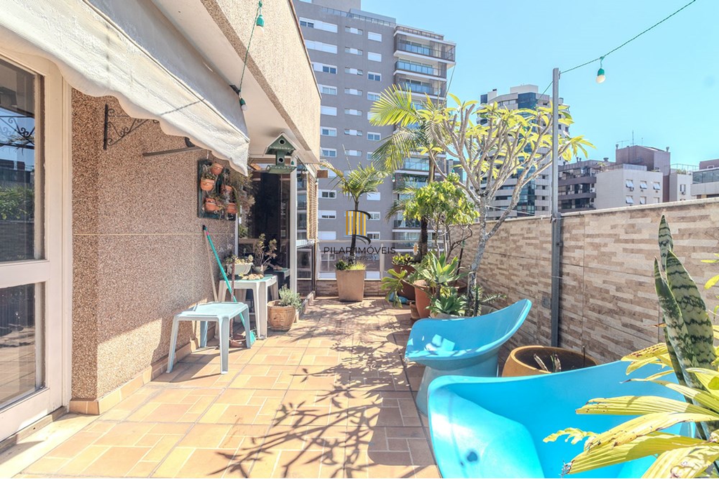 Cobertura 3 dormitórios no bairro Petrópolis