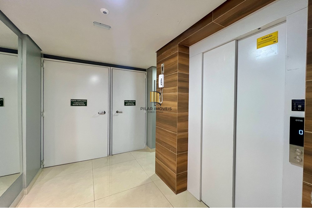 Apartamento 2 dormitórios no bairro Centro