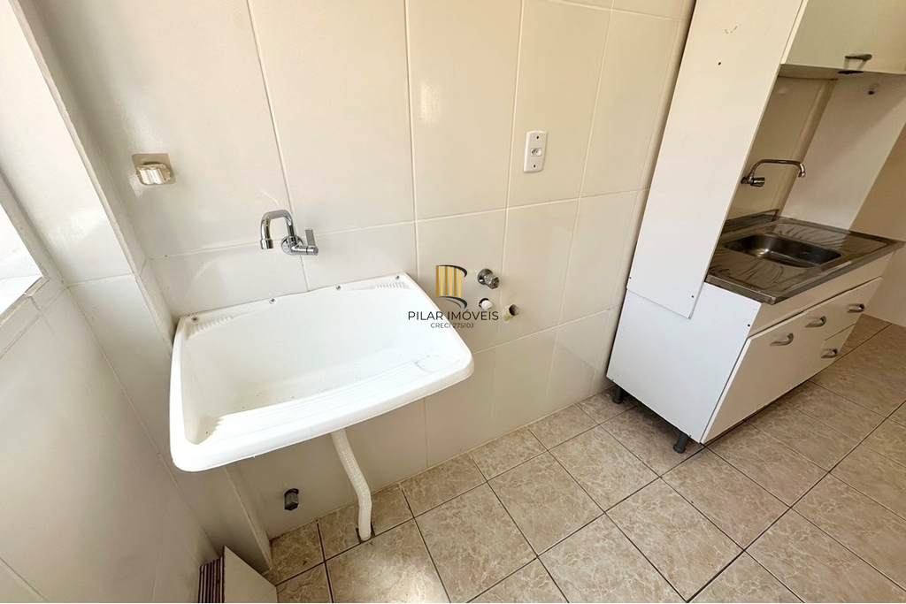 Apartamento 2 dormitórios no bairro Passo das Pedras