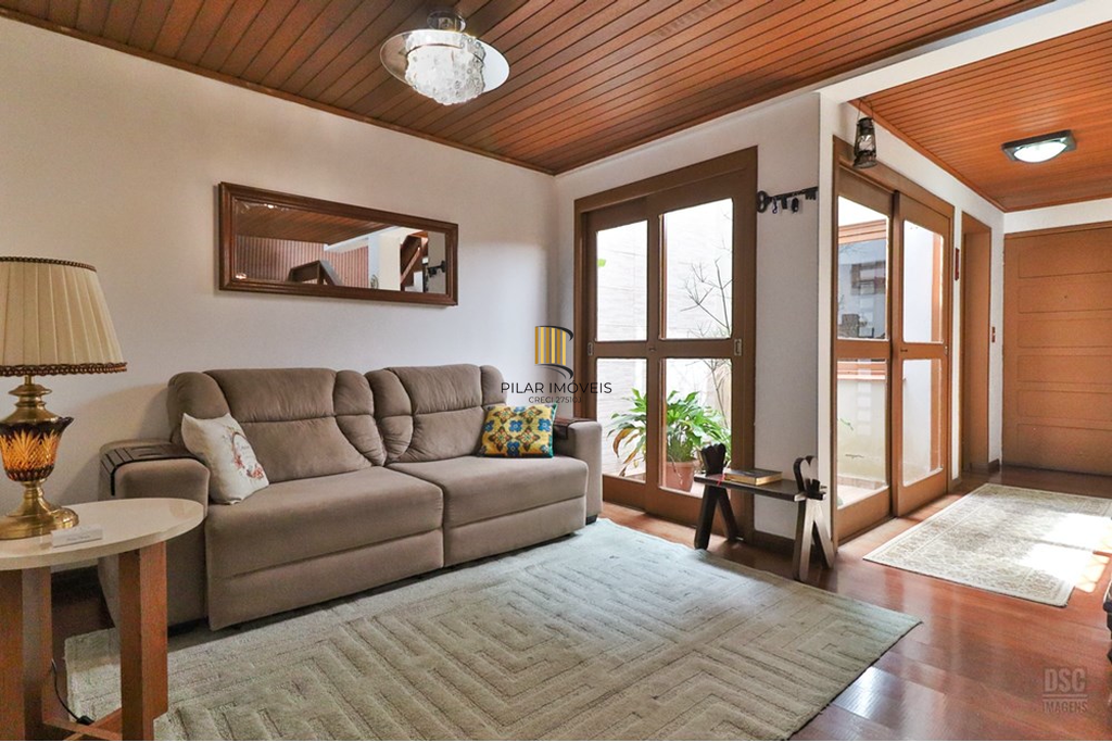 Casa 2 dormitórios no bairro Vila Jardim