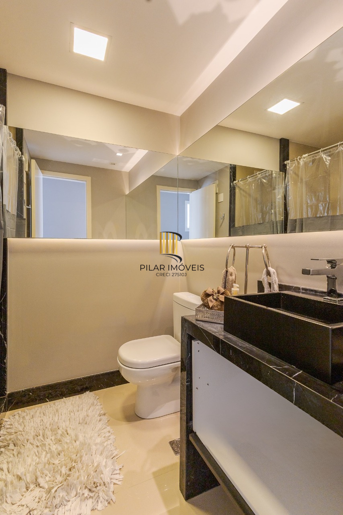 Apartamento 2 dormitórios no bairro Passo da Areia