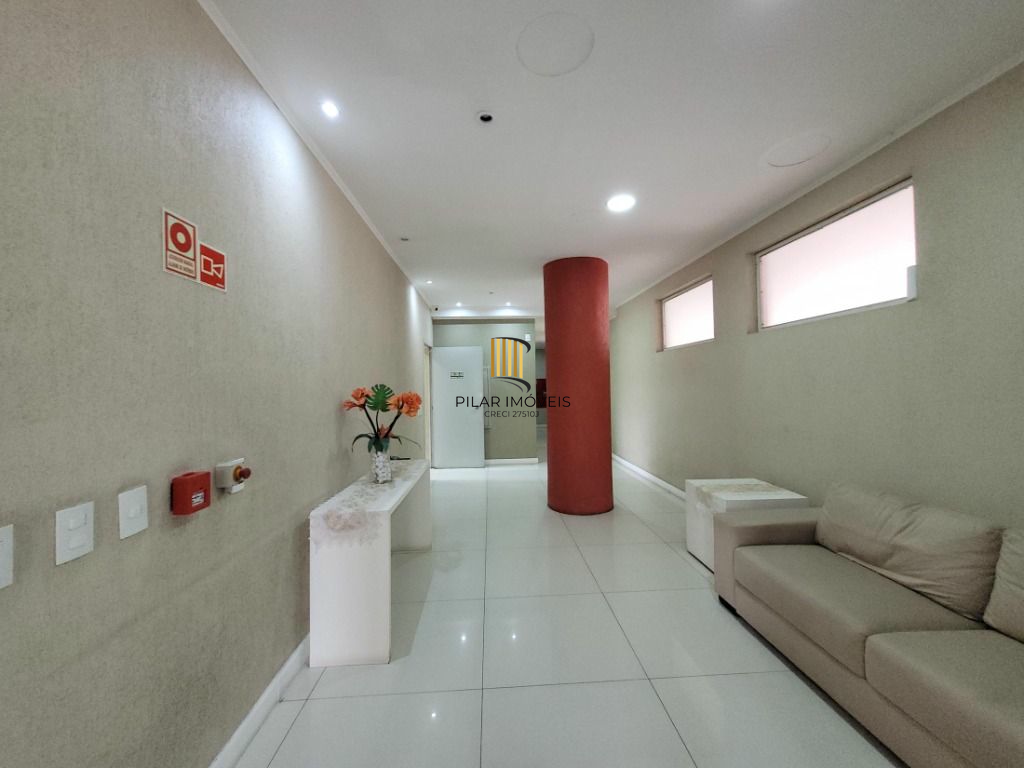 Apartamento 2 dormitórios no bairro Santana