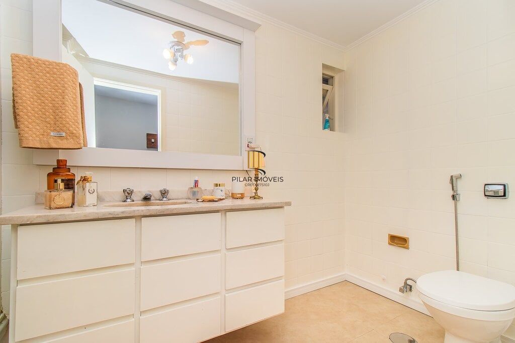Apartamento 3 dormitórios no bairro Mont Serrat