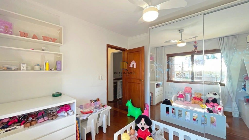 Casa 3 dormitórios no bairro Teresópolis
