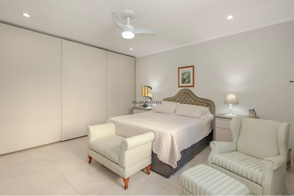Casa 3 dormitórios no bairro Sarandi