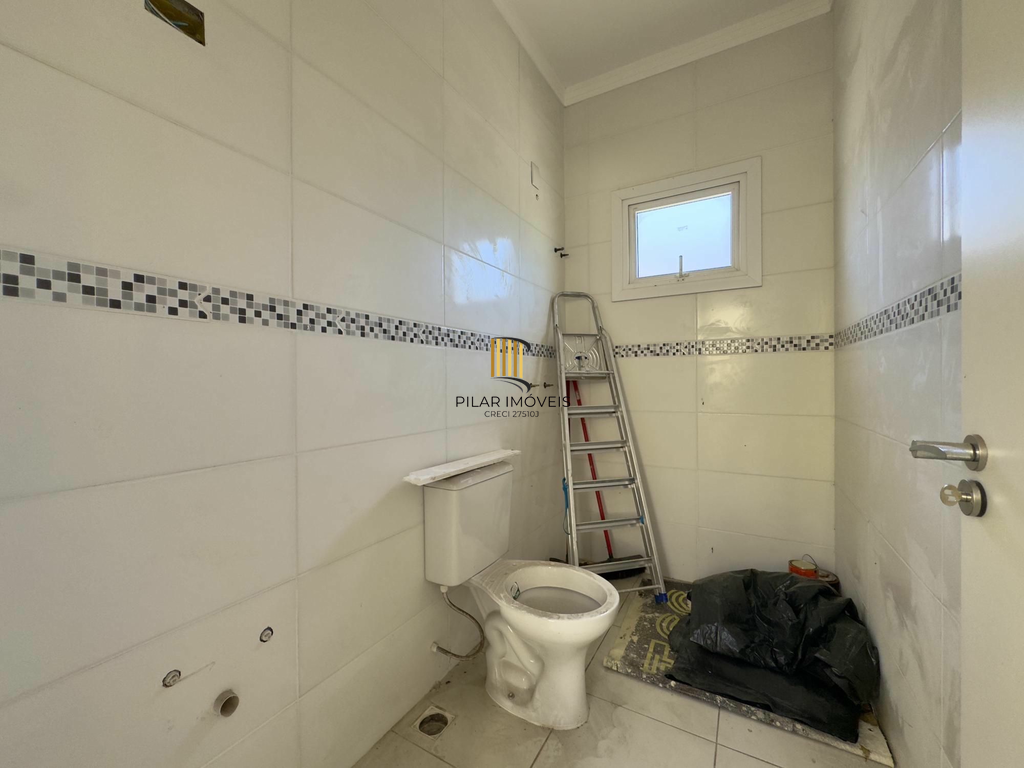 Casa de Condomínio 2 dormitórios no bairro Olaria