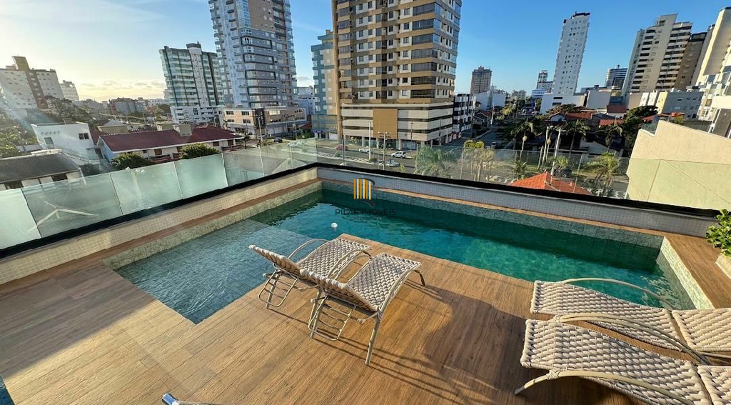 Apartamento 2 dormitórios no bairro Centro