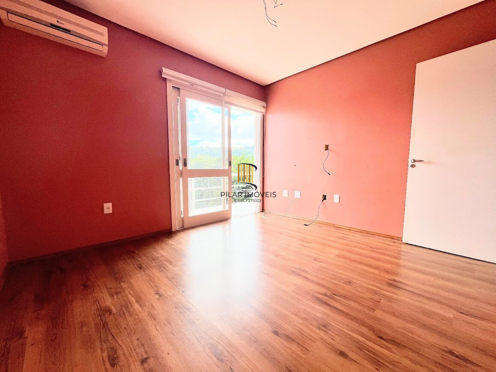 Casa de Condomínio 3 dormitórios no bairro Vila Nova