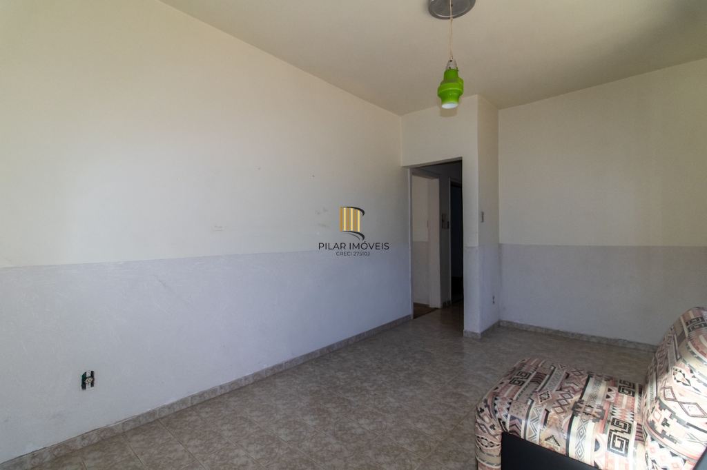 Casa 5 dormitórios no bairro Partenon