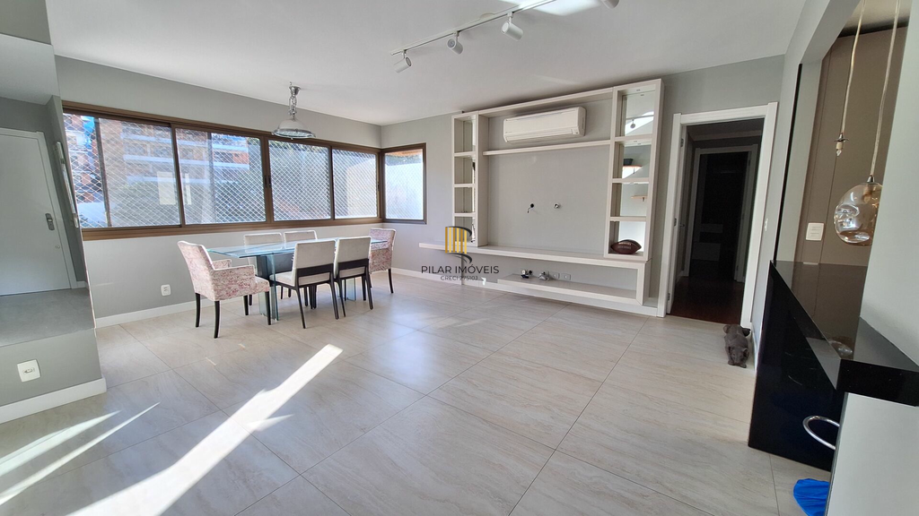 Apartamento 3 dormitórios no bairro Cristal