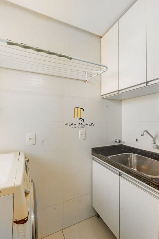 Apartamento 2 dormitórios no bairro Jardim Lindóia
