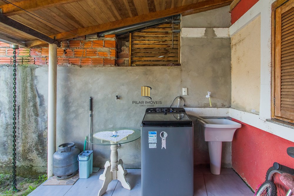 Casa 2 dormitórios no bairro São José