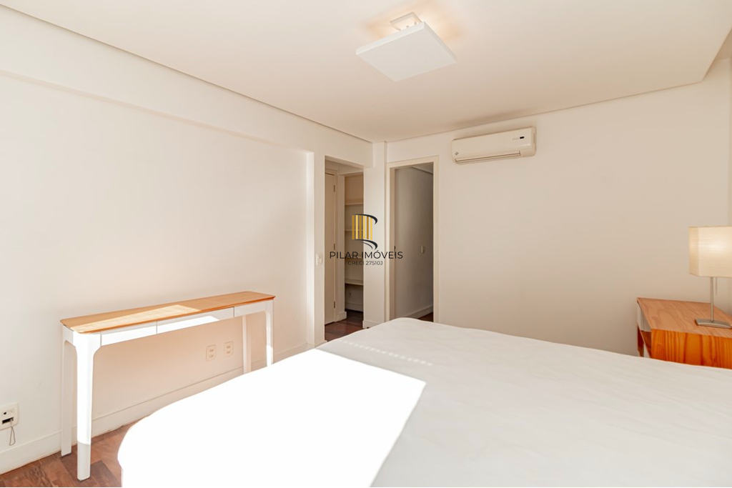 Apartamento 2 dormitórios no bairro Moinhos de Vento