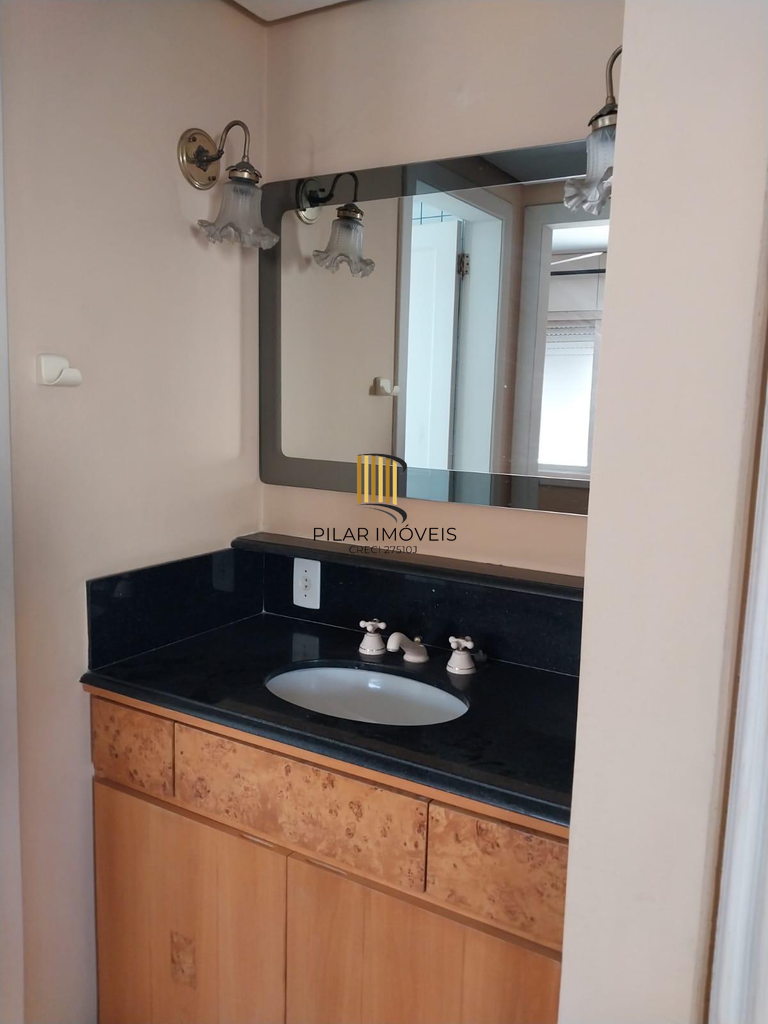 Cobertura 2 dormitórios no bairro Santana