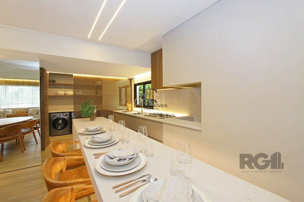 Apartamento 3 dormitórios no bairro Menino Deus