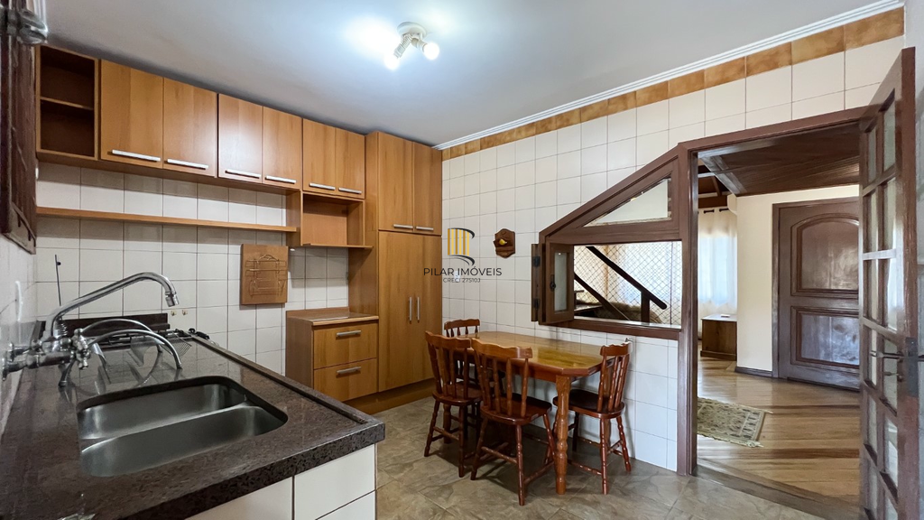 Casa de Condomínio 3 dormitórios no bairro Nonoai