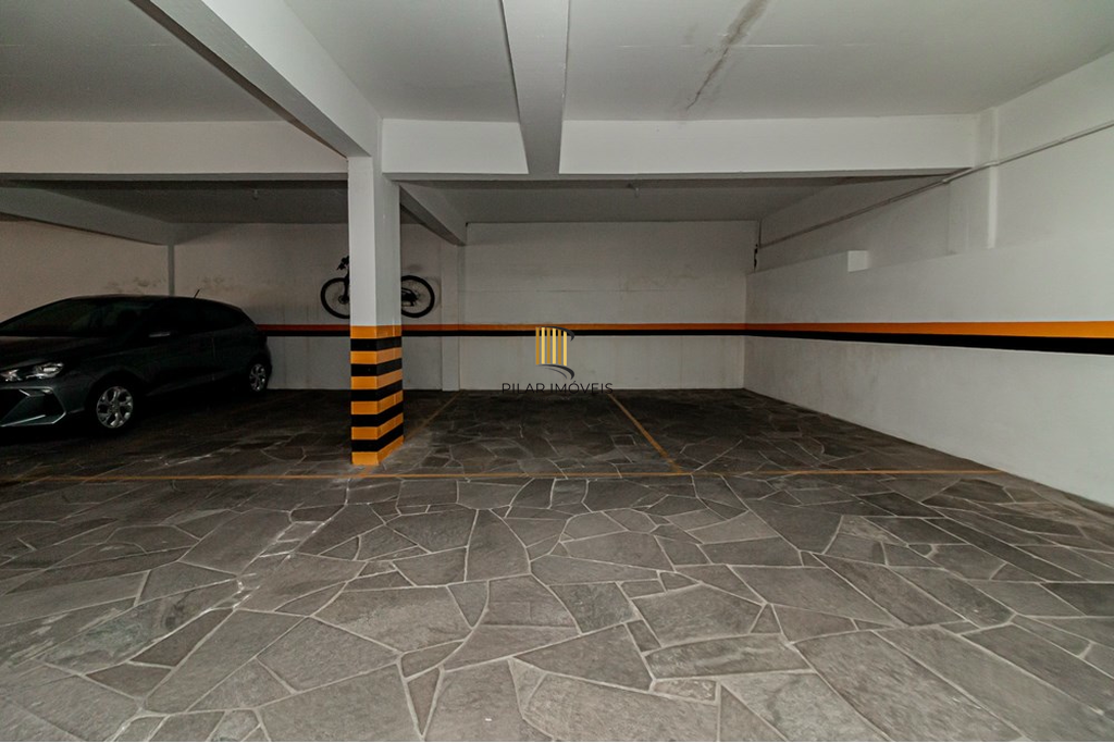 Apartamento 2 dormitórios no bairro Três Figueiras